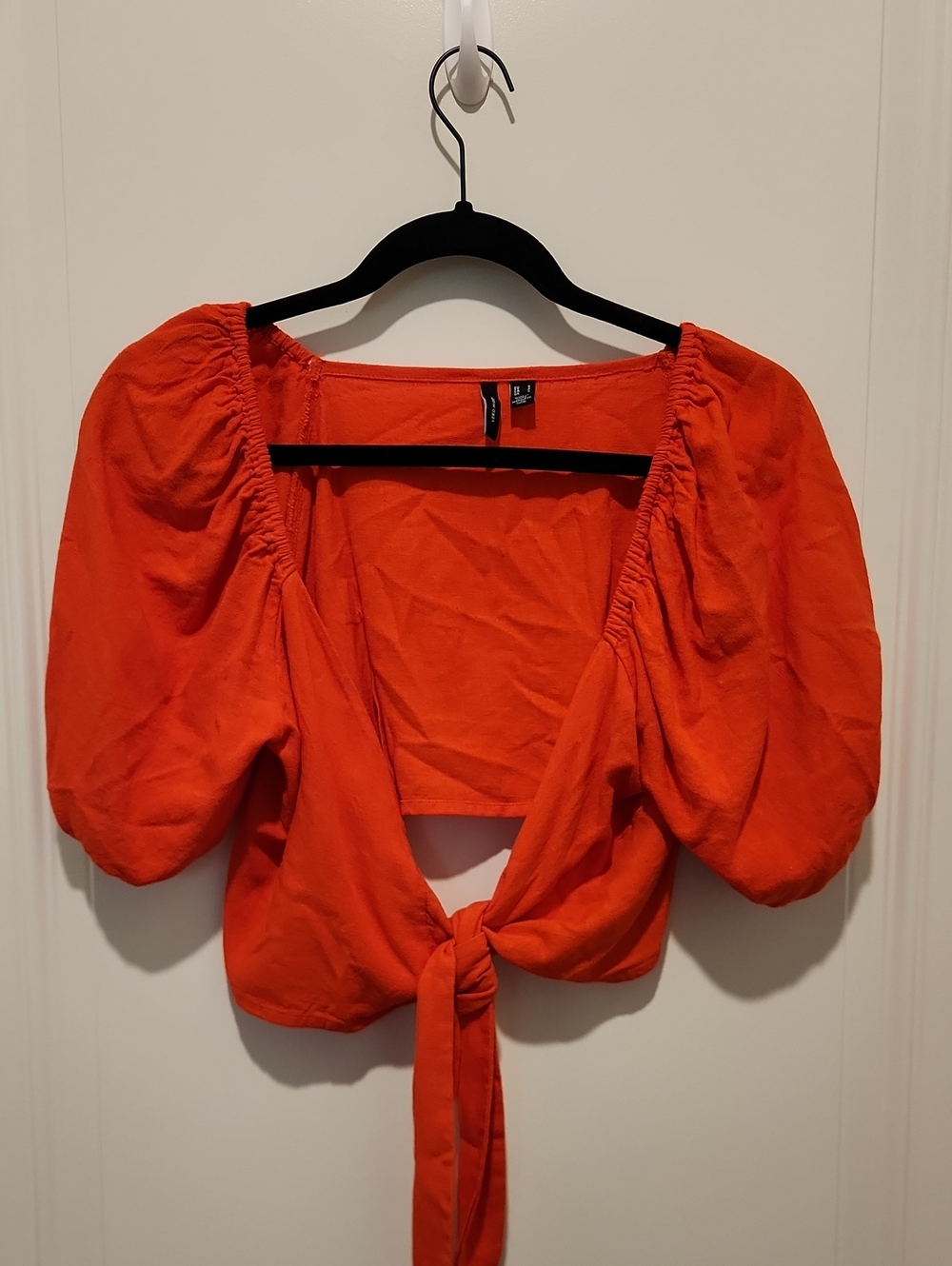 Vero Moda Orange Puff Sleeve Tie-Front Crop Top - Small